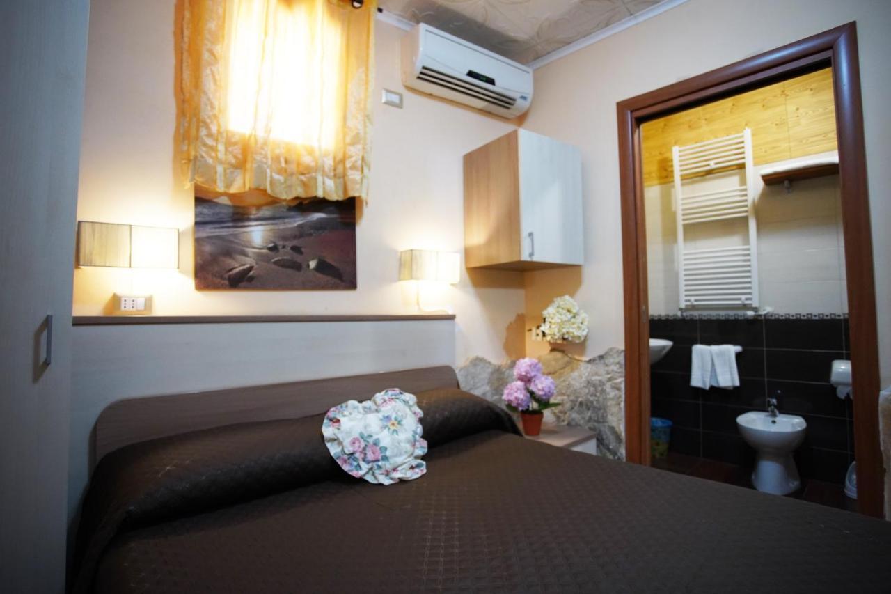 Golden Dreams B&B 레조디칼라브리아 외부 사진